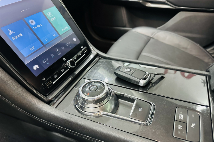 福特 金牛座 2019款 EcoBoost 245 尊享版局部细节18