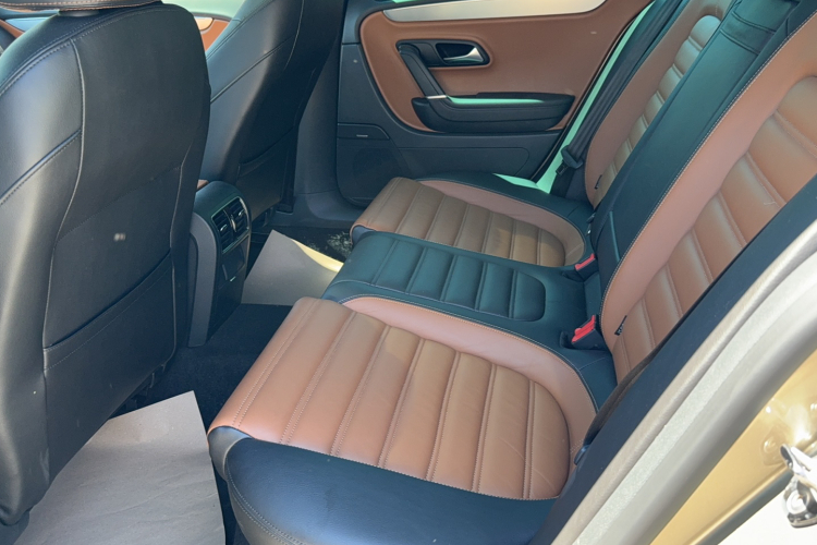 一汽-大众CC 2016款 1.8TSI 豪华型中控内饰21