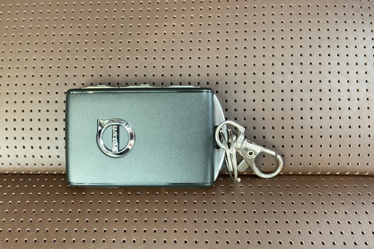 沃尔沃XC60新能源 2024款 T8 插电混动 长续航四驱智雅豪华版中控内饰7001