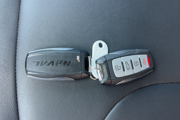 哈弗H6 2018款 红标 运动版 1.5T 自动两驱精英型中控内饰11