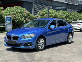 宝马1系 2017款 118i 时尚型