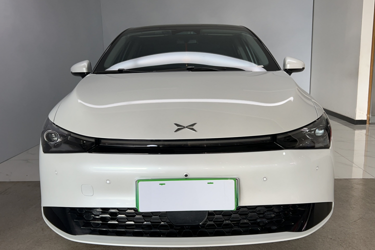 小鹏P5 2024款 500Pro版车身外观6001