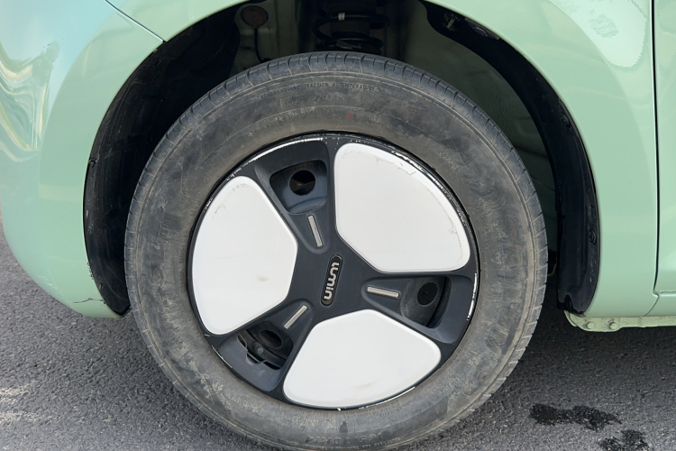 长安Lumin 2022款 210km 香甜款车身外观6007