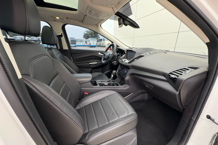 福特 翼虎 2017款 EcoBoost 180 两驱虎跃型中控内饰41