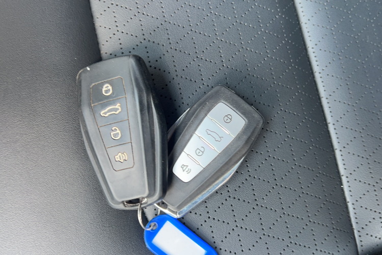 吉利汽车 帝豪 2021款 UP 1.5L CVT舒适型中控内饰11