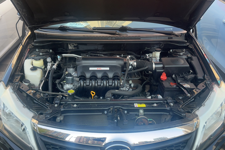 比亚迪F3 2015款 节能版 1.5L 手动舒适型机舱底盘24