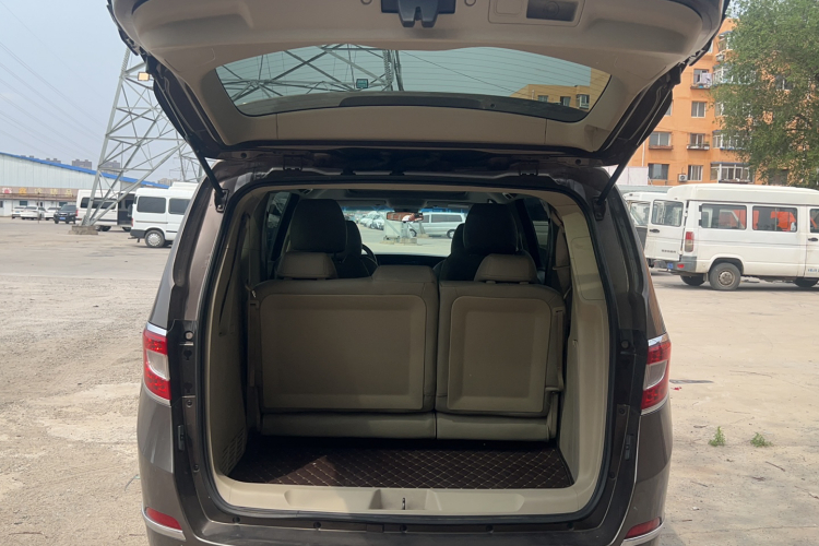 别克GL8 2013款 2.4L CT豪华商务舒适版局部细节23