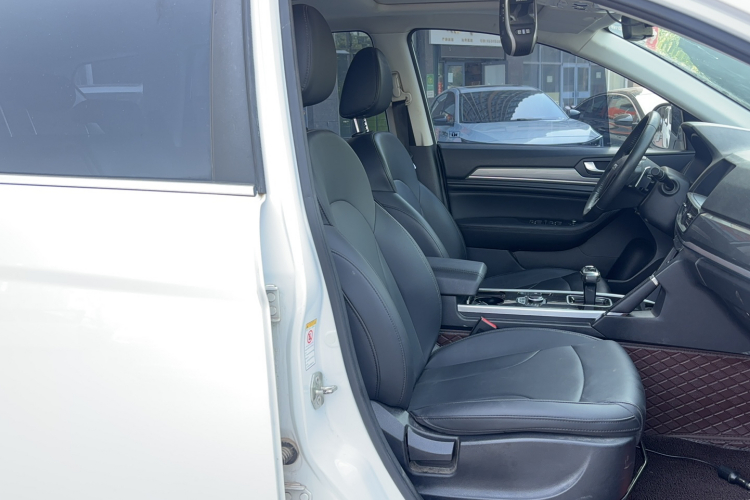 哈弗H6 2018款 红标 运动版 1.5T 自动两驱精英型中控内饰41