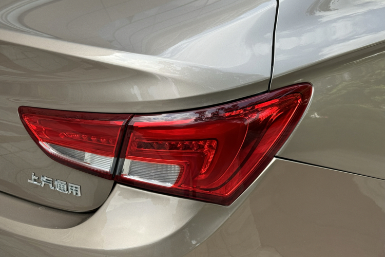 别克 威朗 2019款 三厢 15S 自动领先型车身外观6006