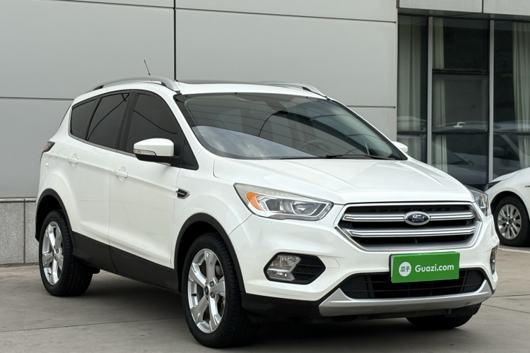 福特 翼虎 2017款 EcoBoost 180 两驱虎跃型车身外观3