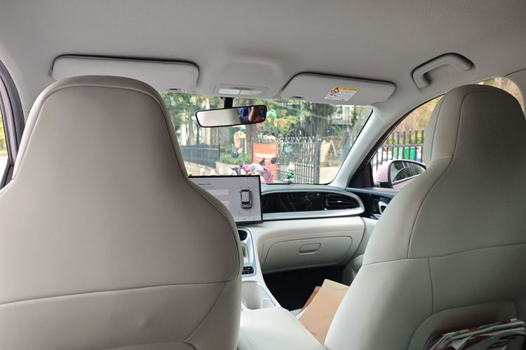 吉利银河 星愿 2025款 310km 梦想版中控内饰22