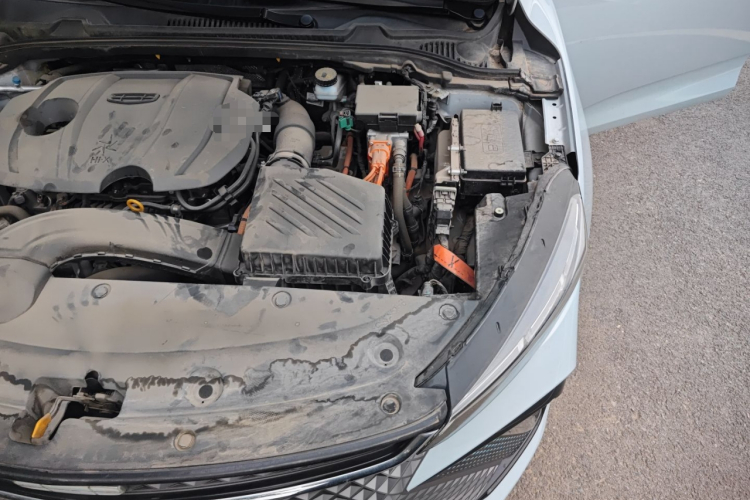 吉利汽车 帝豪L HiP 2022款 1.5TD-DHT Pro 100KM Super 迅局部细节9007