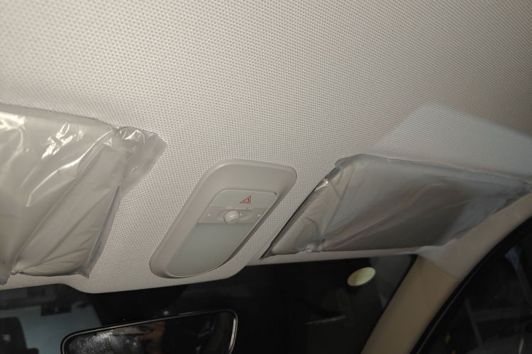 五菱汽车 宏光MINIEV 2025款 四门版 进阶款中控内饰22