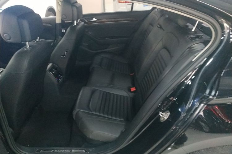 大众 迈腾 2019款 330TSI DSG 豪华型 国V中控内饰7004