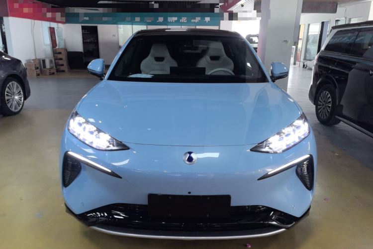 腾势N7 2024款 630 四驱智驾Ultra版车身外观2