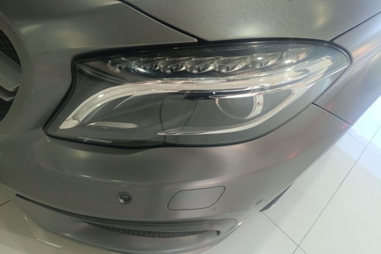 奔驰GLA AMG 2015款 AMG GLA 45 4MATIC局部细节36