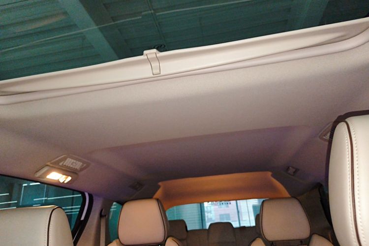 别克GL8 2022款 陆上公务舱 652T 豪华型局部细节22