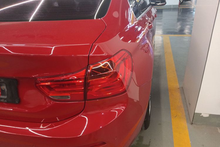 宝马1系 2018款 118i 时尚型车身外观6006