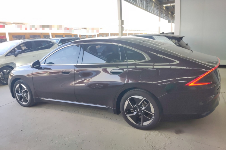 五菱汽车 五菱星光 2024款 共创版 150 进阶型车身外观4