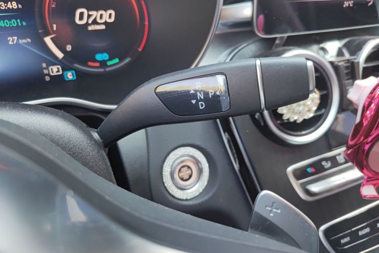 奔驰C级 2021款 C 260 L 运动星耀臻藏版中控内饰18