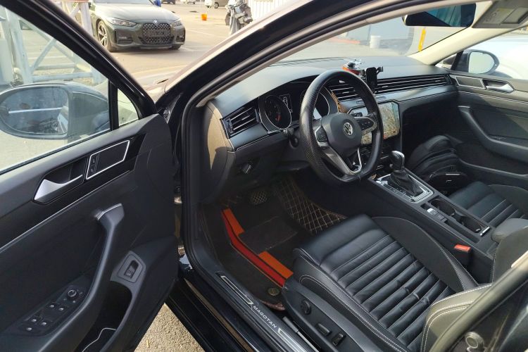 大众 迈腾 2020款 330TSI DSG 领先型中控内饰20