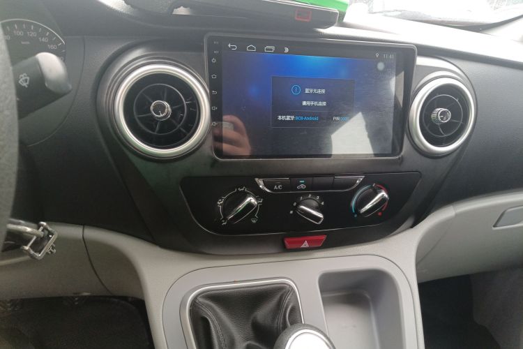 江淮瑞风 瑞风M3 2019款 创客版 1.8L 豪华型中控内饰16