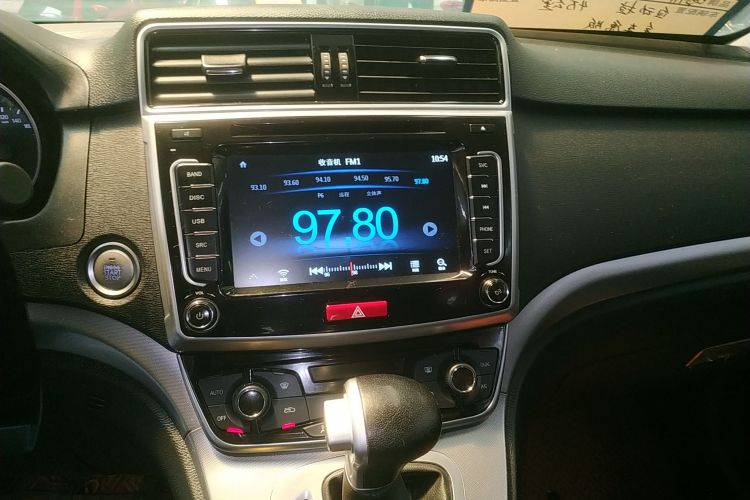 哈弗M6 2018款 改款 1.5T DCT两驱精英型中控内饰16