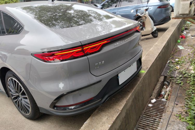 比亚迪 汉 2025款 EV 701KM激光雷达智驾型车身外观6004