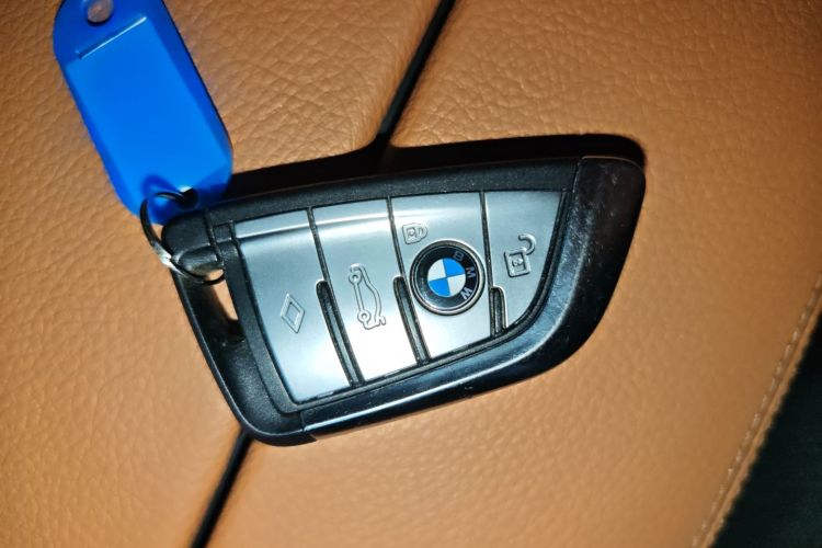 宝马6系GT 2022款 630i M运动套装中控内饰11