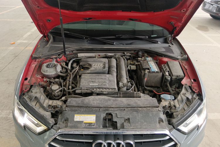 奥迪A3 2020款 Limousine 35 TFSI 进取型 国VI机舱底盘24