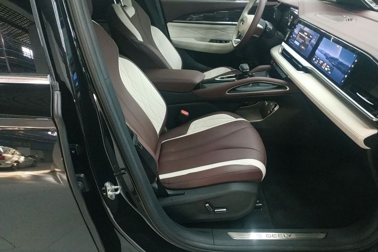 吉利汽车 星越L 2021款 2.0TD DCT EVO两驱智尊型局部细节41