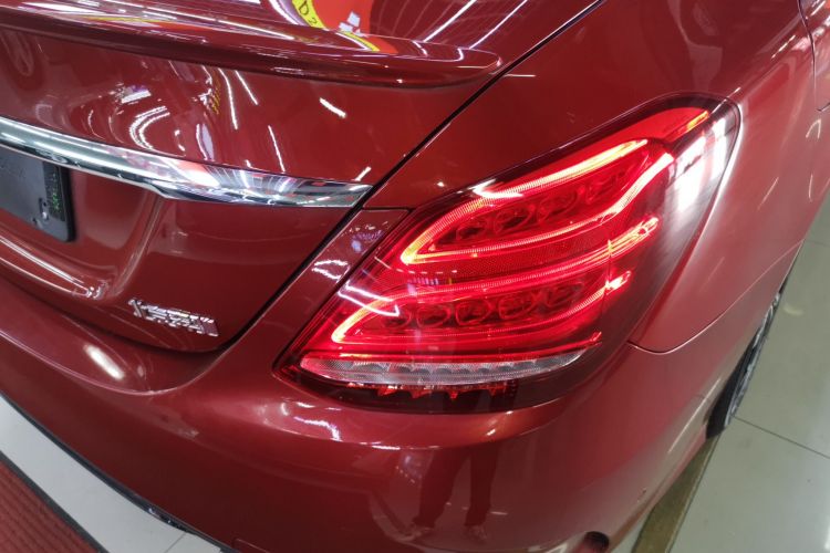 奔驰C级 2018款 C 200 运动版车身外观6006