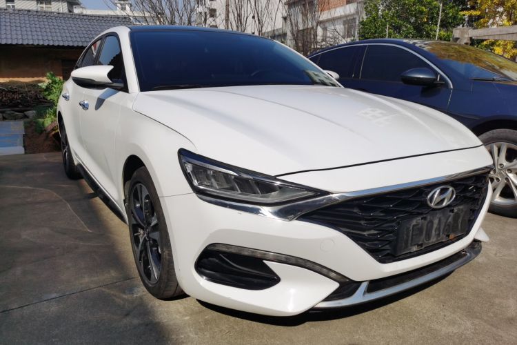 现代 菲斯塔 2021款 280TGDi DLX豪华版车身外观3