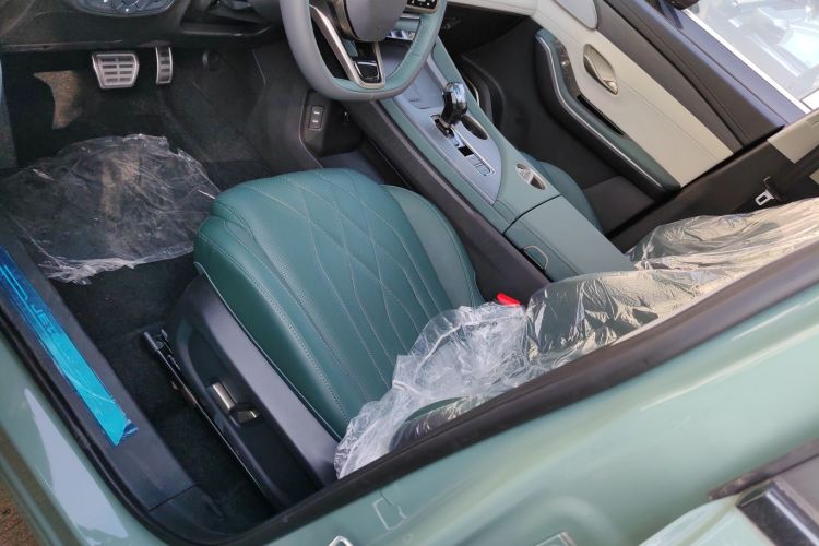 捷途山海L9 2024款 1.5TD 2DHT Pro 7座局部细节19