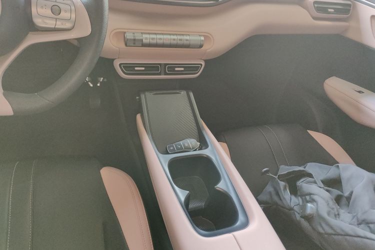 比亚迪 海鸥 2025款 305km 活力版中控内饰18