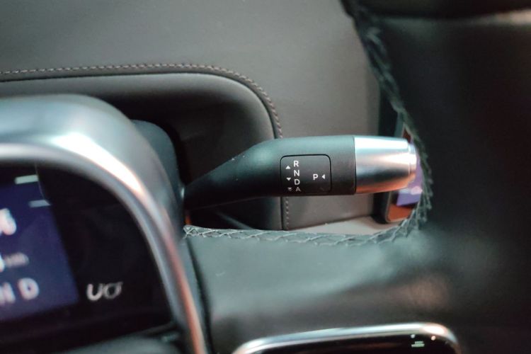 理想汽车 理想L6 2024款 Pro中控内饰18