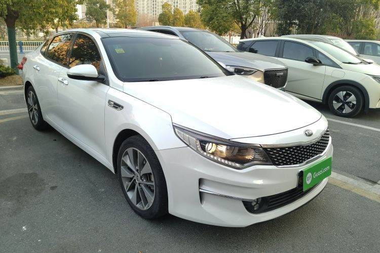 起亚K5 2017款 2.0L 自动15周年特别版LUX车身外观3