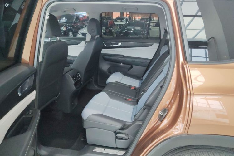 大众 途昂 2021款 380TSI 四驱豪华版中控内饰7004