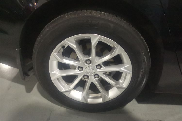 别克 君越 2022款 552T 豪华型车身外观6003