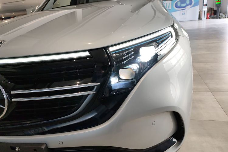 奔驰EQC 2020款 EQC 400 4MATIC 创世代 1886限量版局部细节36