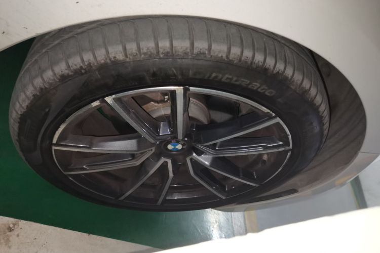 宝马3系 2021款 320Li M运动套装车身外观6007