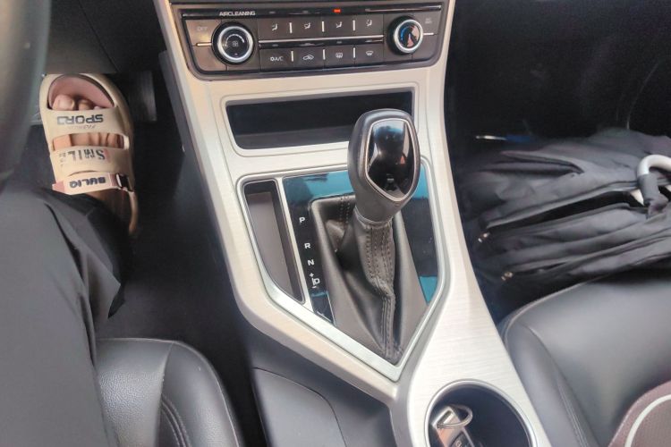 吉利汽车 远景 2018款 1.5L 自动尊贵型局部细节18