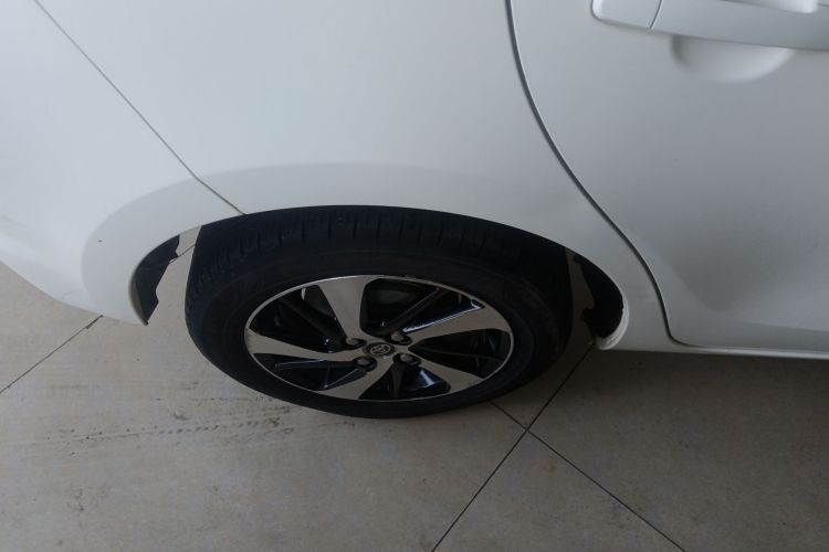 丰田 威驰FS 2017款 1.5L CVT锋驰版车身外观6003