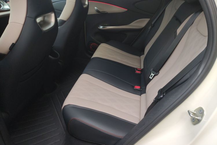 比亚迪 海豚 2024款 荣耀版 420km 时尚版中控内饰7004