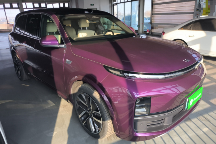 理想汽车 理想L9 2024款 Ultra车身外观3