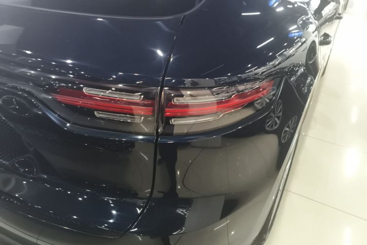 保时捷 2018款 Cayenne 3.0T车身外观9