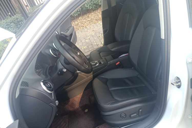 奥迪A3 2016款 Limousine 35 TFSI 风尚型局部细节19