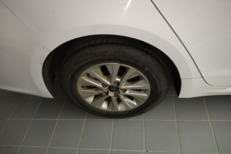 丰田 卡罗拉 2023款 1.2T 先锋版车身外观6008