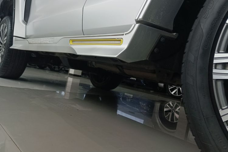 超境汽车 共创坦克300 2021款 2.0T 赛博坦克局部细节9002