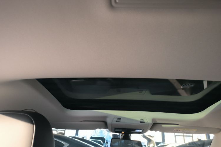 大众 高尔夫 2023款 200TSI DSG Pro中控内饰22